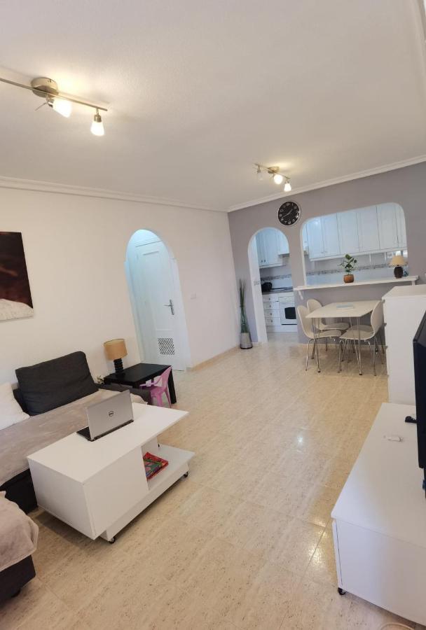 Apartament Z Duzym Tarasem Na Pieknym Osiedlu Orihuela Ngoại thất bức ảnh