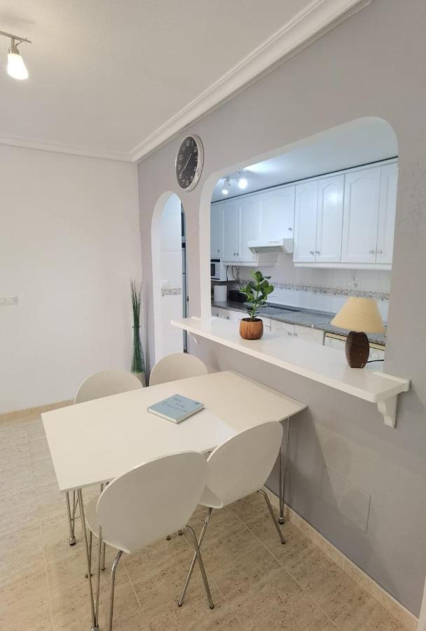 Apartament Z Duzym Tarasem Na Pieknym Osiedlu Orihuela Ngoại thất bức ảnh