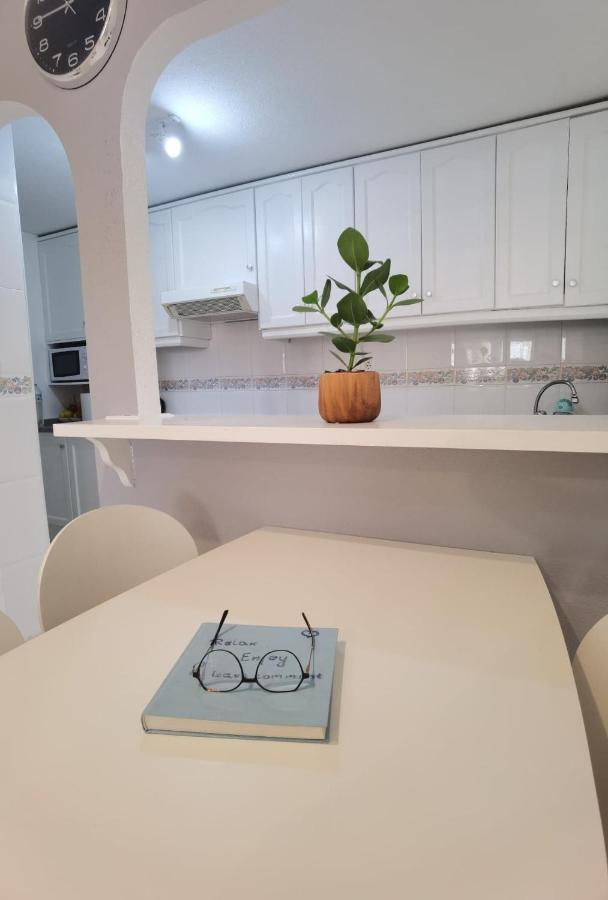 Apartament Z Duzym Tarasem Na Pieknym Osiedlu Orihuela Ngoại thất bức ảnh